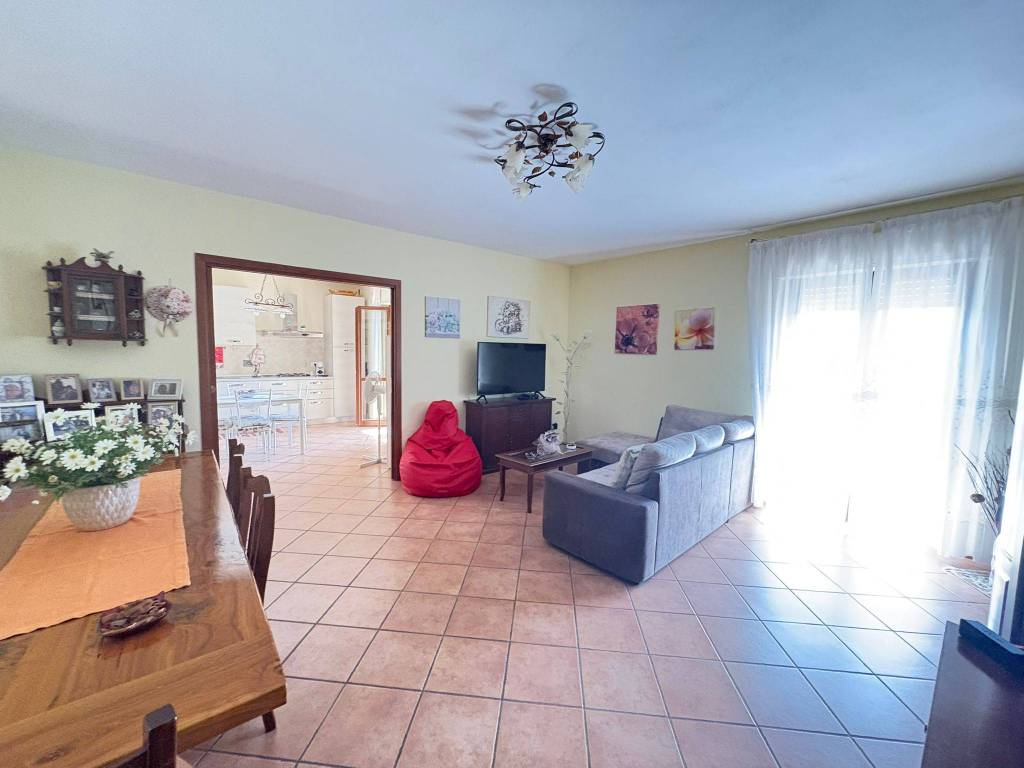 appartamento in vendita a Perugia in zona Pianello