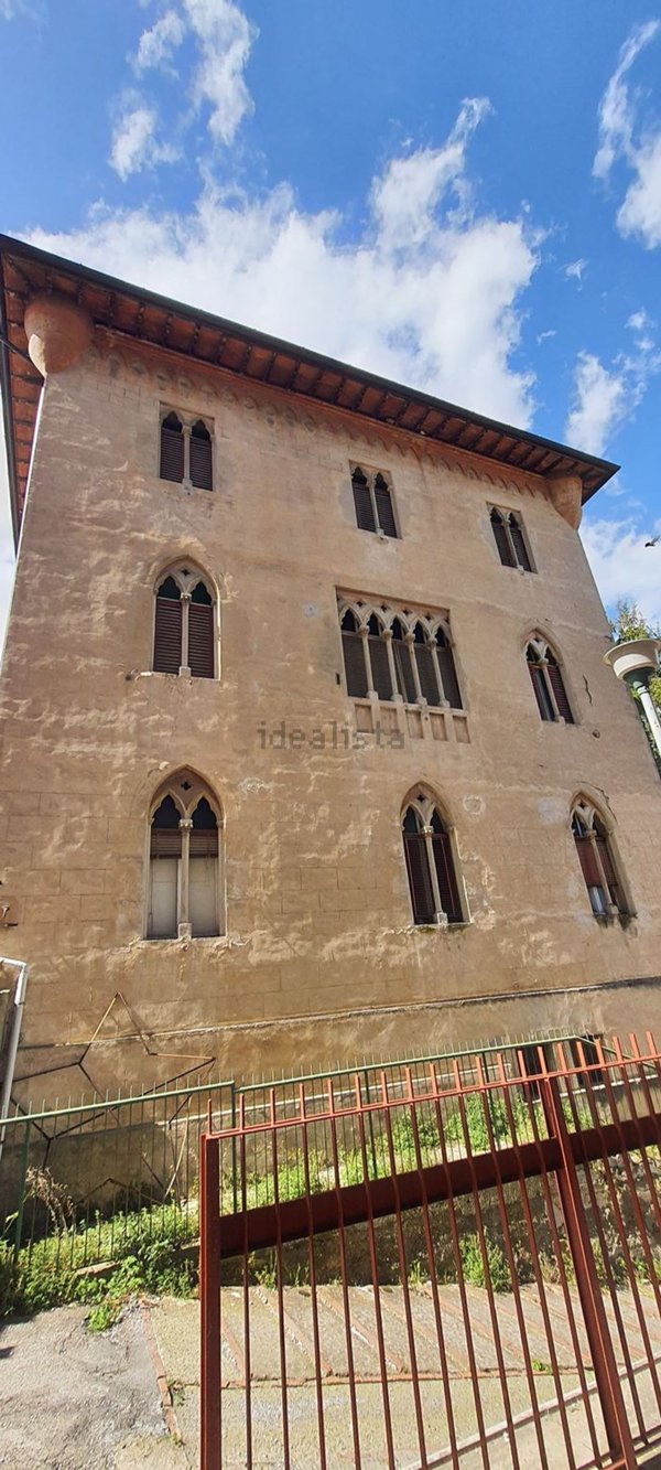 casa indipendente in vendita a Perugia in zona Monteluce