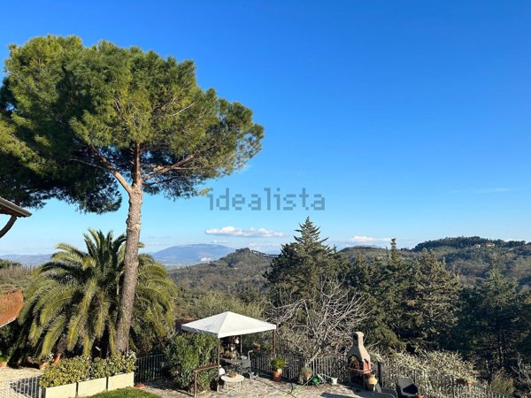 casa indipendente in vendita a Perugia