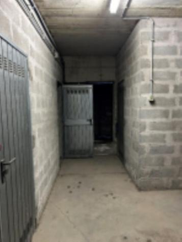 locale commerciale in vendita a Perugia