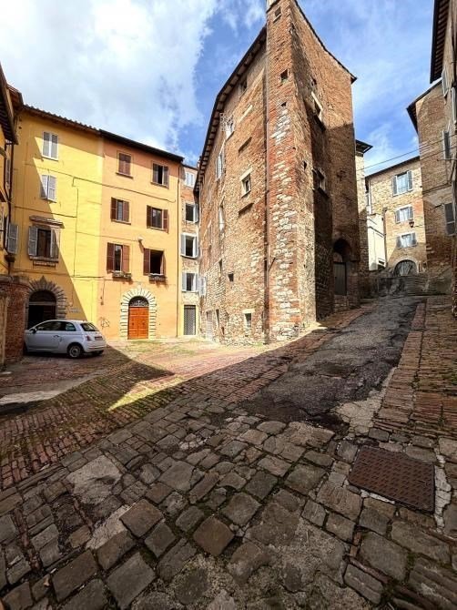 appartamento in vendita a Perugia in zona Centro Città