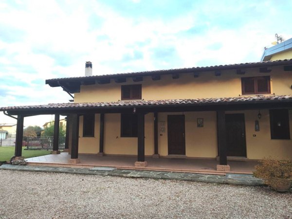 casa indipendente in vendita a Perugia in zona Cordigliano