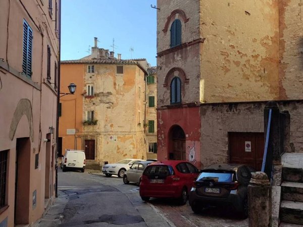 appartamento in vendita a Perugia in zona Centro Città
