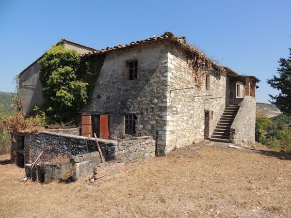 casale in vendita a Perugia