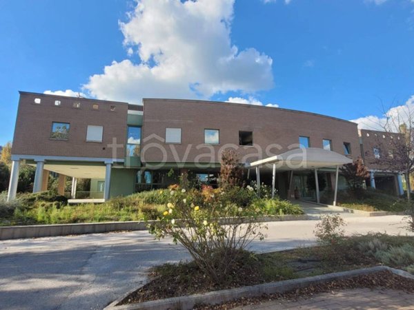 ufficio in vendita a Perugia in zona Ferro di Cavallo