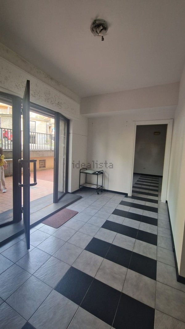 ufficio in vendita a Perugia in zona Case Bruciate