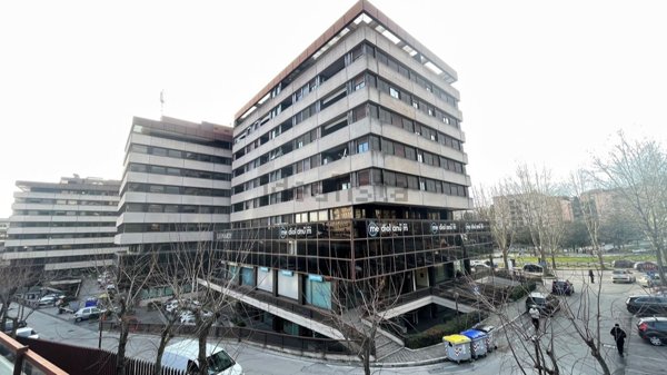 ufficio in vendita a Perugia in zona Case Bruciate