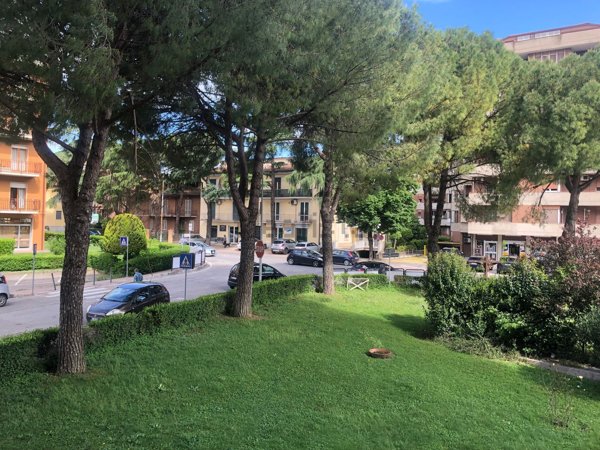 ufficio in vendita a Perugia in zona Ponte San Giovanni