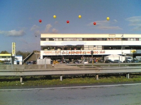 ufficio in vendita a Perugia in zona Collestrada