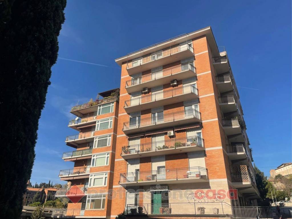 appartamento in vendita a Perugia in zona Elce