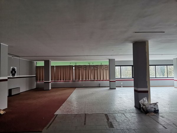 locale commerciale in vendita a Perugia in zona San Sisto