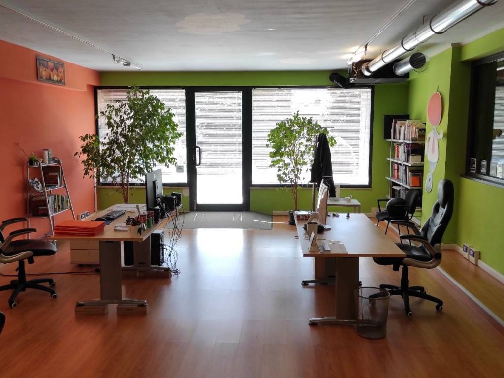 ufficio in vendita a Perugia in zona Ponte San Giovanni