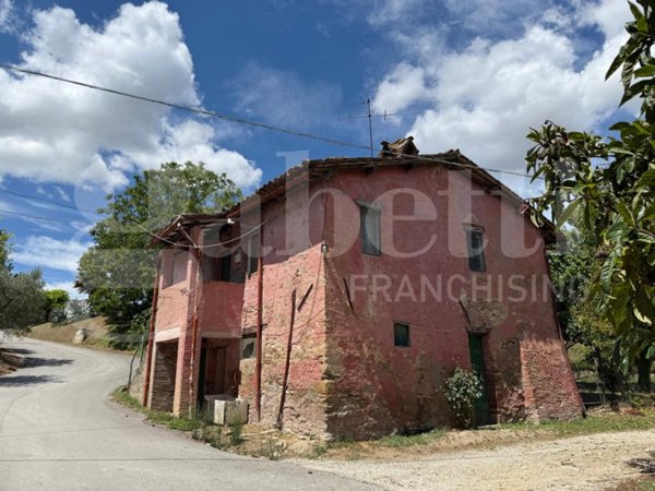 casale in vendita a Perugia in zona Pianello