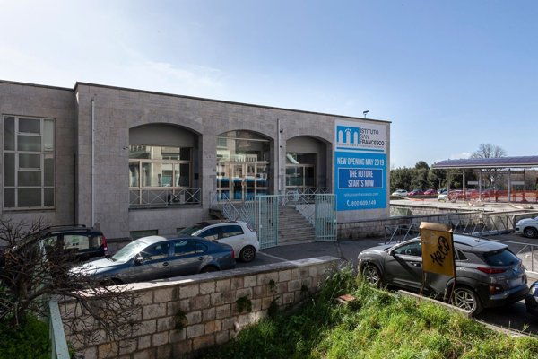 ufficio in vendita a Perugia in zona XX Settembre