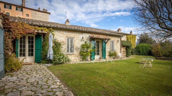 casa indipendente in vendita a Perugia in zona Centro Città