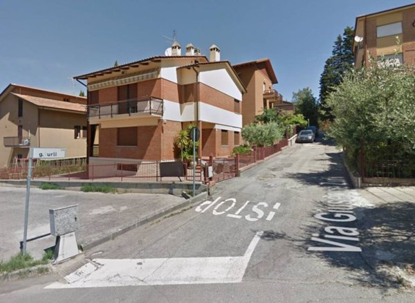 casa indipendente in vendita a Perugia in zona Prepo