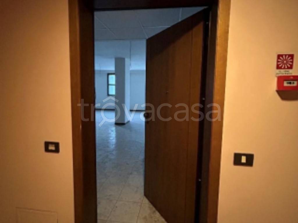 ufficio in vendita a Perugia in zona Stazione