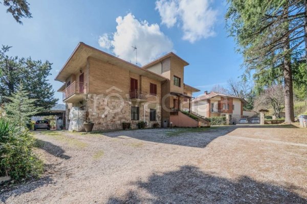 casa indipendente in vendita a Perugia in zona Montelaguardia