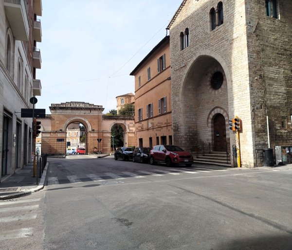 appartamento in vendita a Perugia in zona Centro Città