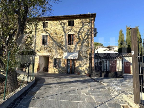 appartamento in vendita a Perugia in zona Ripa