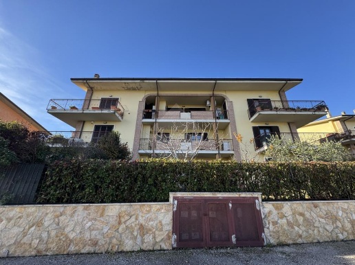 appartamento in vendita a Perugia in zona Montelaguardia