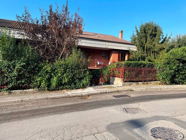 appartamento in vendita a Perugia in zona Ferro di Cavallo