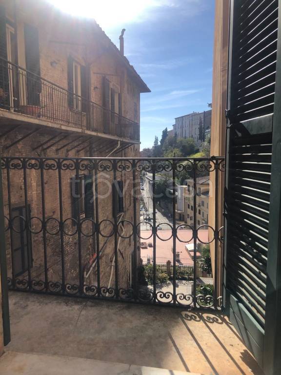 appartamento in vendita a Perugia in zona Centro Città
