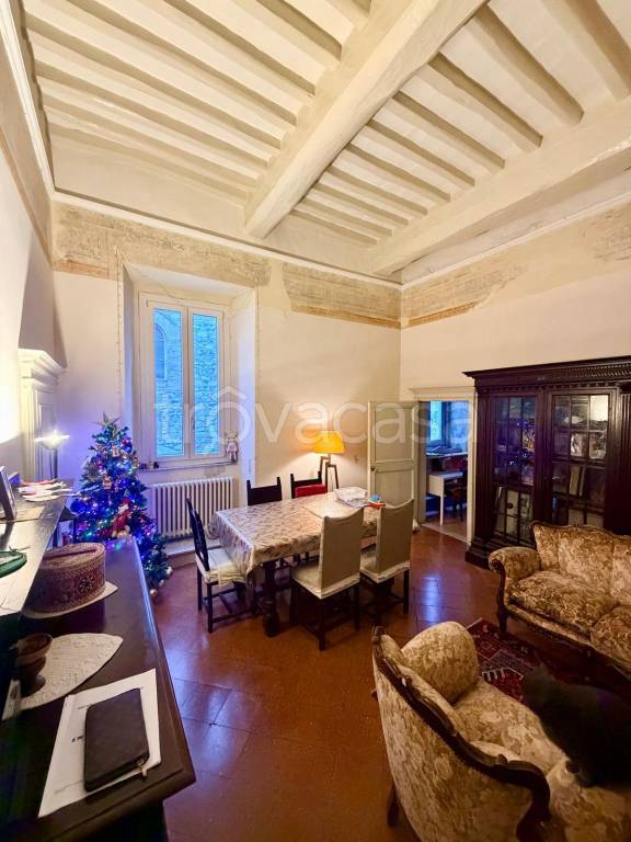 appartamento in vendita a Perugia in zona Centro Città