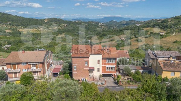 appartamento in vendita a Perugia in zona Centro Città