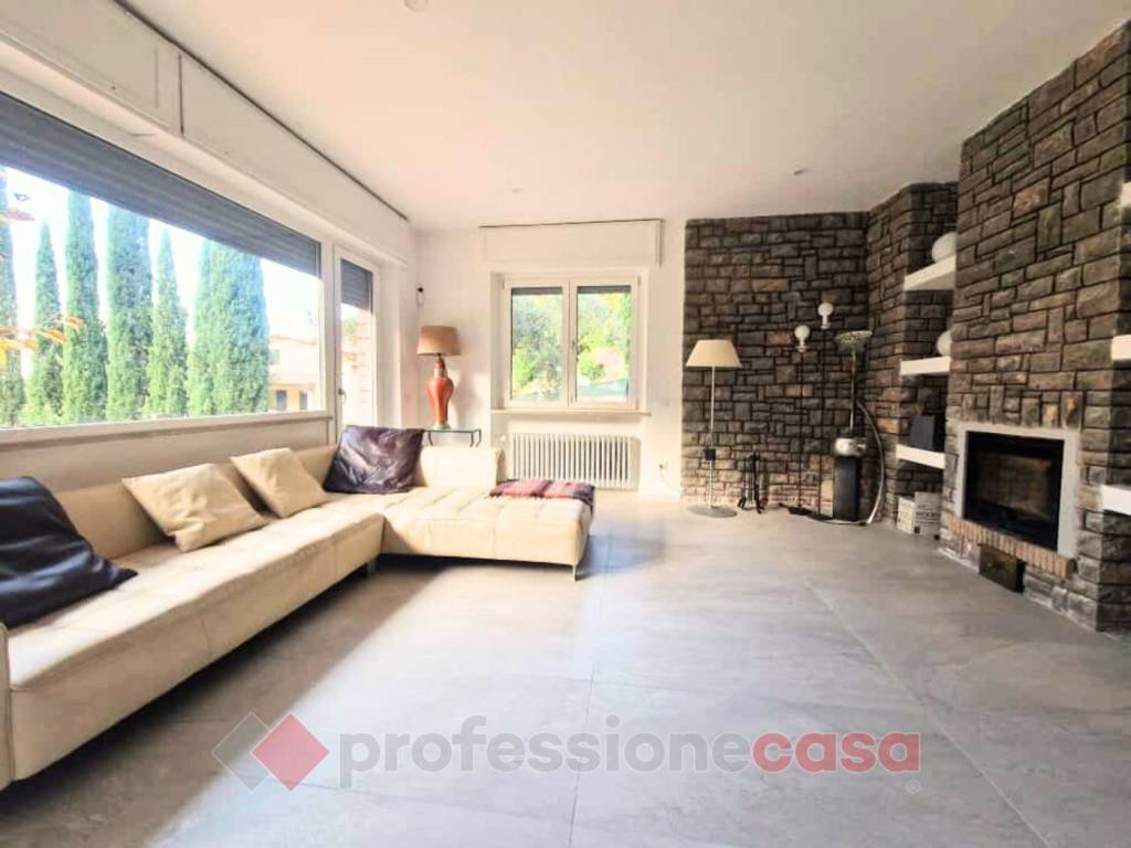 casa indipendente in vendita a Perugia in zona Centro Città