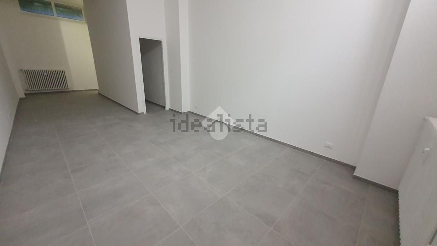 ufficio in vendita a Perugia in zona Filosofi