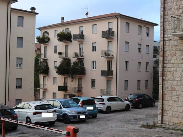 appartamento in vendita a Perugia in zona Centro Città