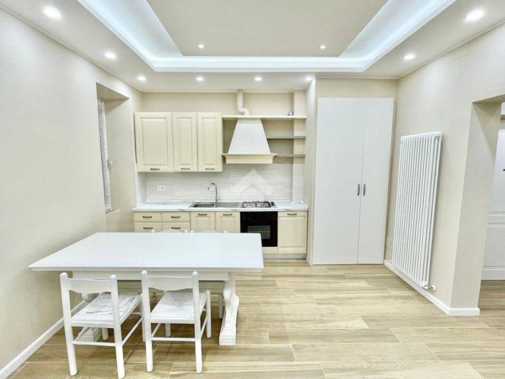 appartamento in vendita a Perugia in zona Elce