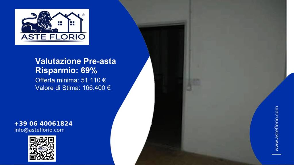 locale commerciale in vendita a Perugia in zona Madonna Alta