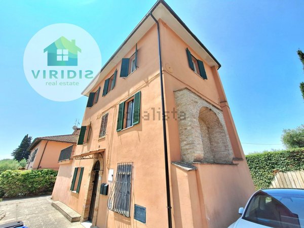 appartamento in vendita a Perugia in zona Montebello