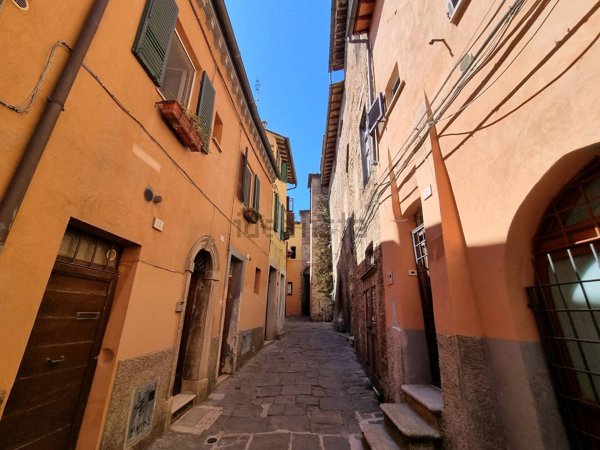 appartamento in vendita a Perugia in zona Centro Città