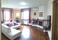 casa indipendente in vendita a Perugia in zona Pila