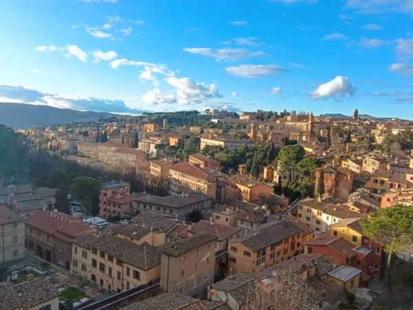 appartamento in vendita a Perugia in zona Centro Città