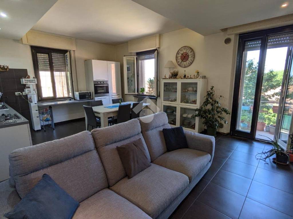 appartamento in vendita a Perugia in zona Filosofi