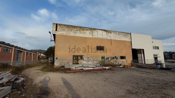 capannone in vendita a Perugia