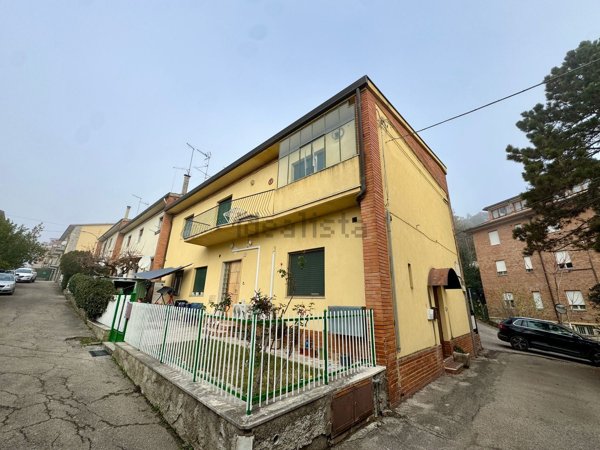 appartamento in vendita a Perugia in zona Case Bruciate