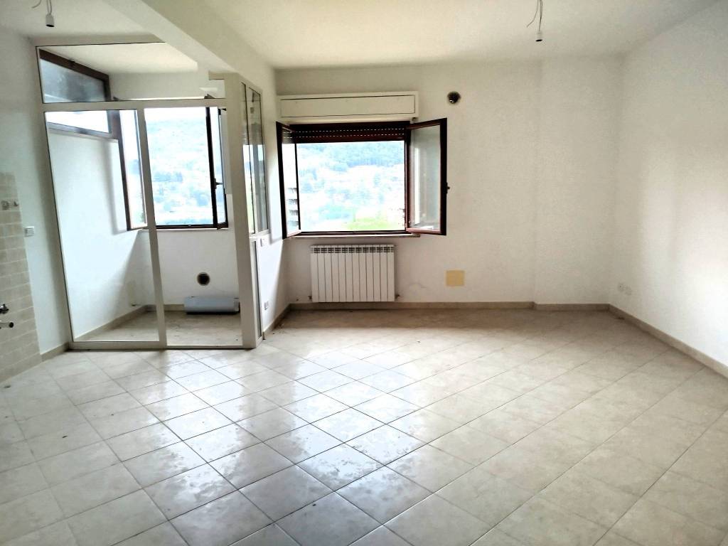 appartamento in vendita a Perugia in zona Montelaguardia