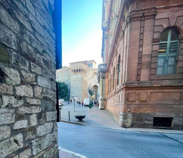 appartamento in vendita a Perugia in zona Centro Città