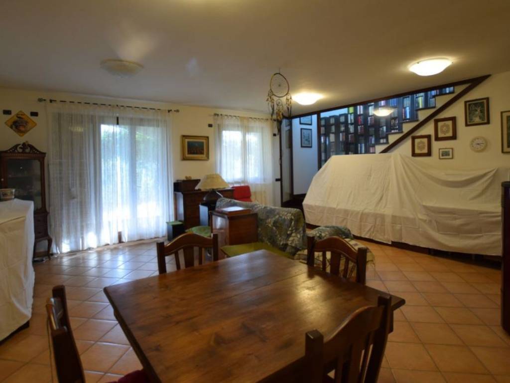 casa indipendente in vendita a Perugia in zona Monteluce