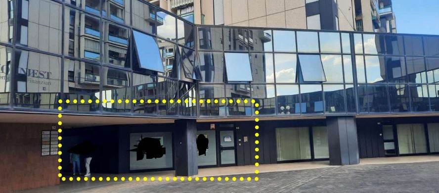 negozio in vendita a Perugia in zona Madonna Alta