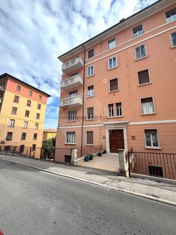 appartamento in vendita a Perugia in zona Centro Città