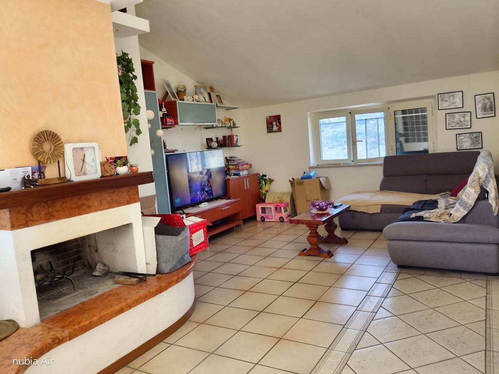 appartamento in vendita a Perugia in zona Montelaguardia