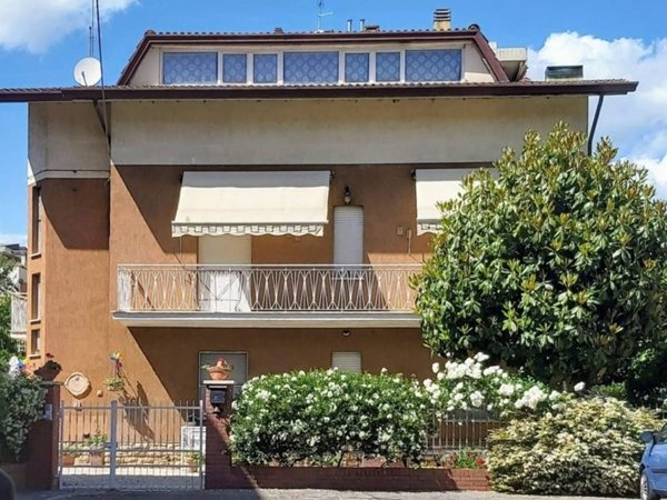 casa indipendente in vendita a Perugia in zona Ponte Felcino