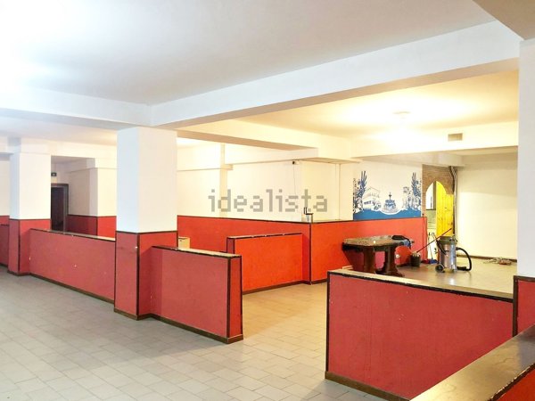 locale commerciale in vendita a Perugia in zona San Sisto