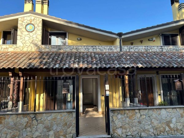 casa indipendente in vendita a Perugia in zona Colombella